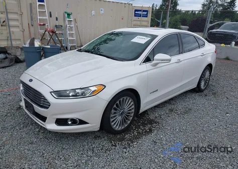 2014 Ford Fusion Hybrid Titanium из США, поврежденный, VIN 3FA6P0RUXER292751